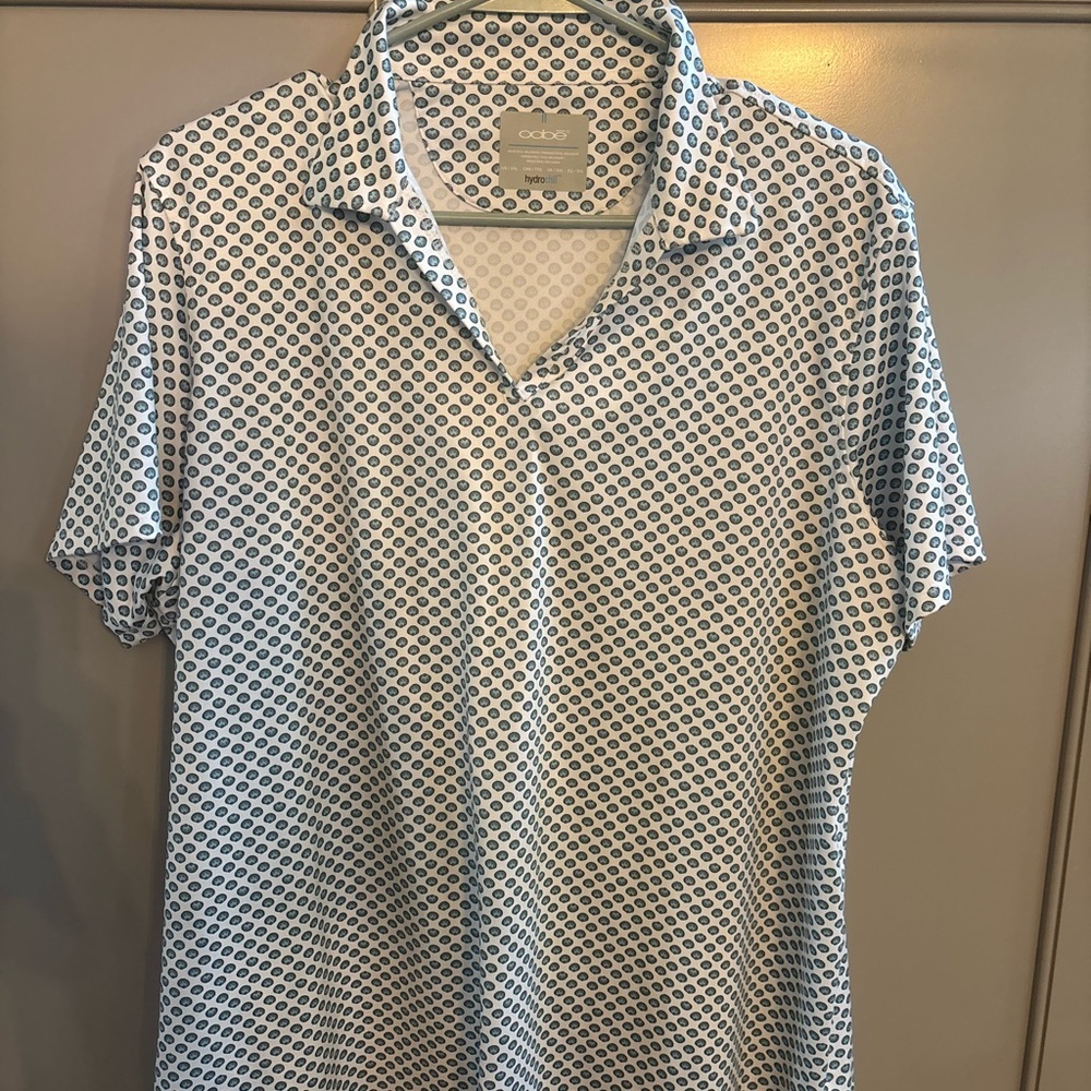 Oobe White and Blue Polo Shirt with seashells. Hydrochill. 2XL